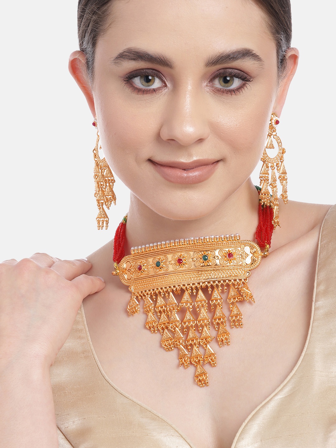 

Anouk Gold-Plated Artificial Beads & Stones Jewellery Set