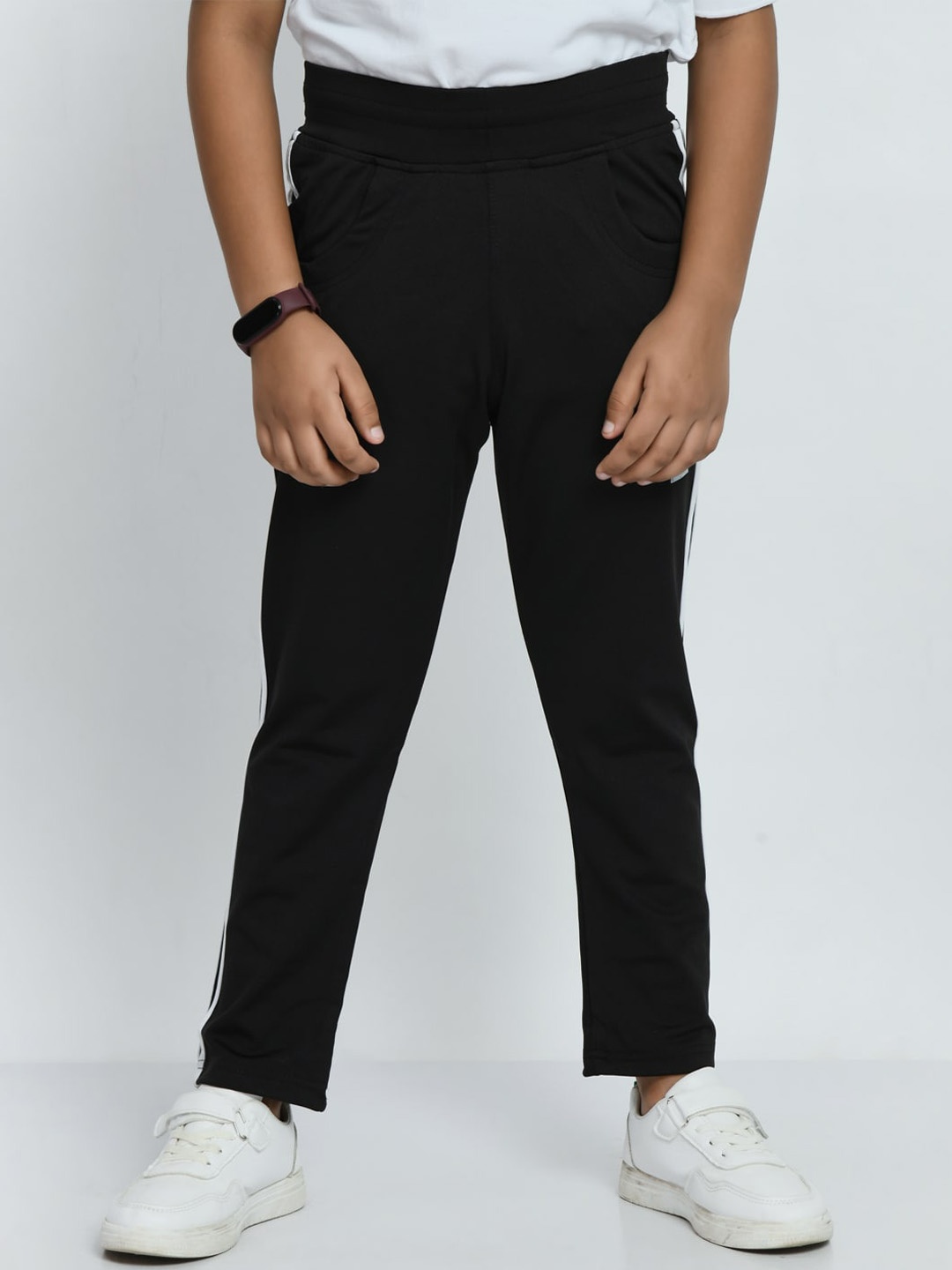 

SMSHOPMORE Boys Slim-Fit Mid Rise Rapid-Dry Track Pants, Black