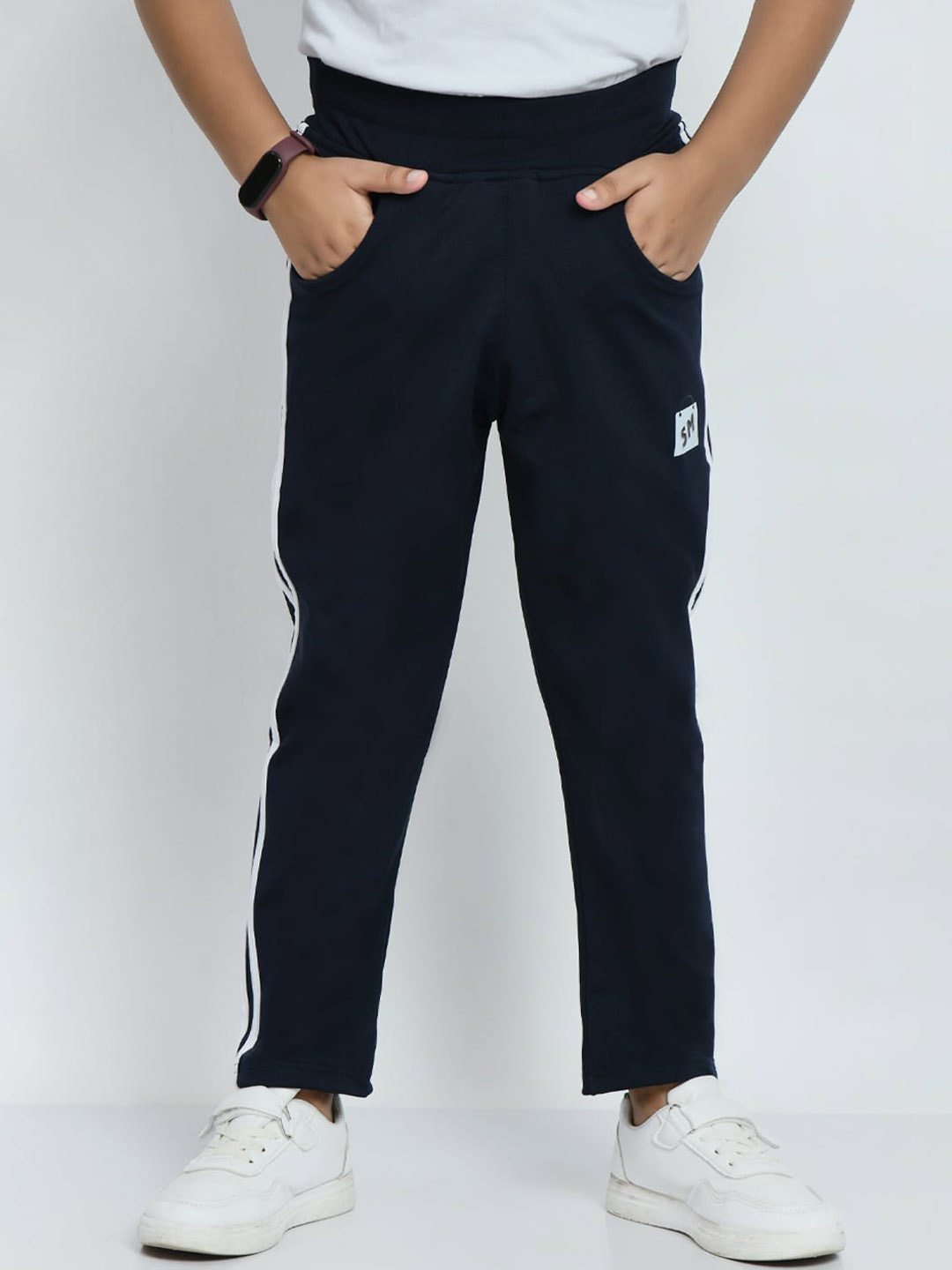 

SMSHOPMORE Boys Slim-Fit Rapid-Dry Mid Rise Track Pants, Navy blue