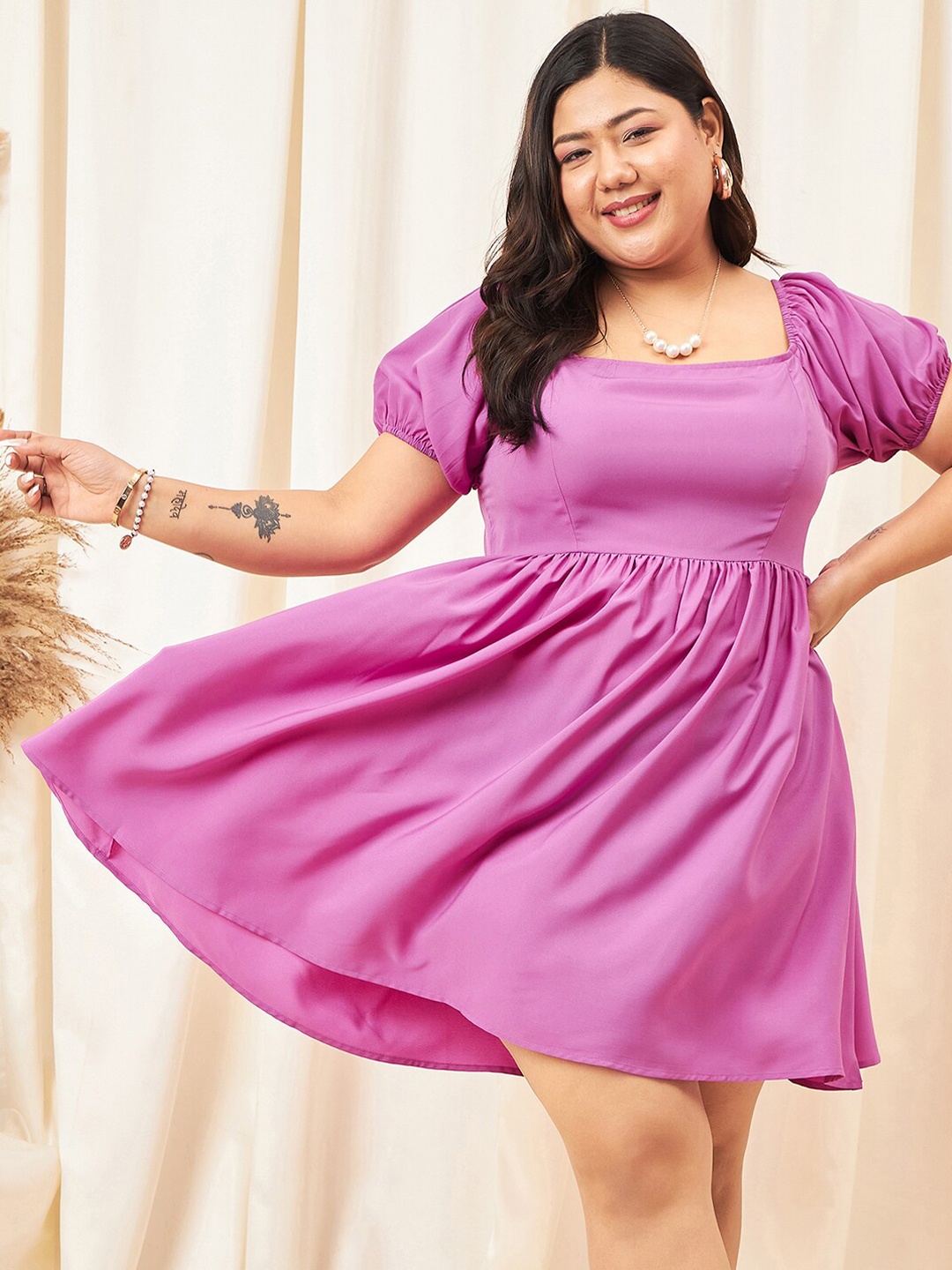 

Berrylush Curve Plus Size Purple Square Neck Puff Sleeves Gathered Fit & Flare Dress