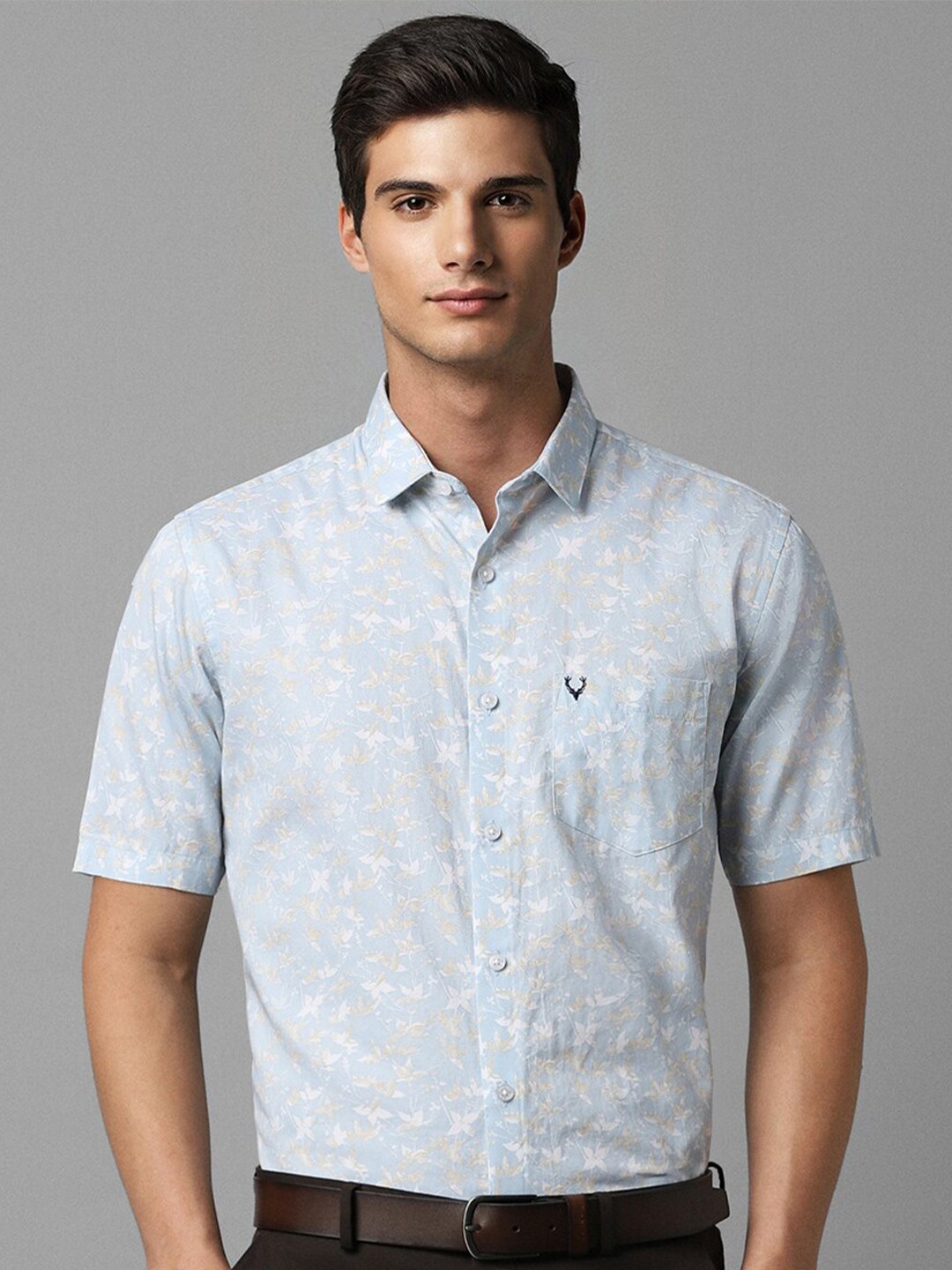 

Allen Solly Men Slim Fit Floral Printed Pure Cotton Formal Shirt, Blue