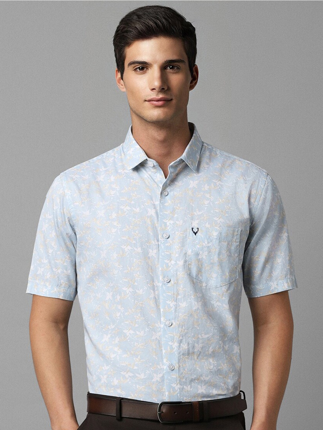 

Allen Solly Men Slim Fit Floral Printed Pure Cotton Formal Shirt, Blue