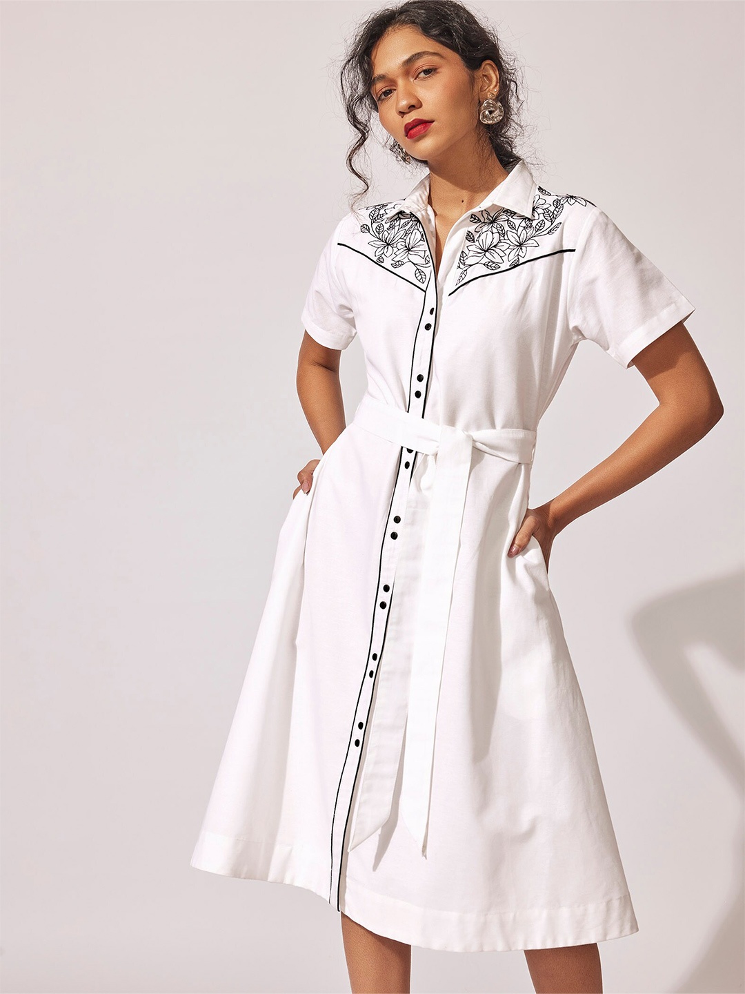 

The Label Life Shirt Collar Embroidered & Belted Cotton Shirt Dress, White