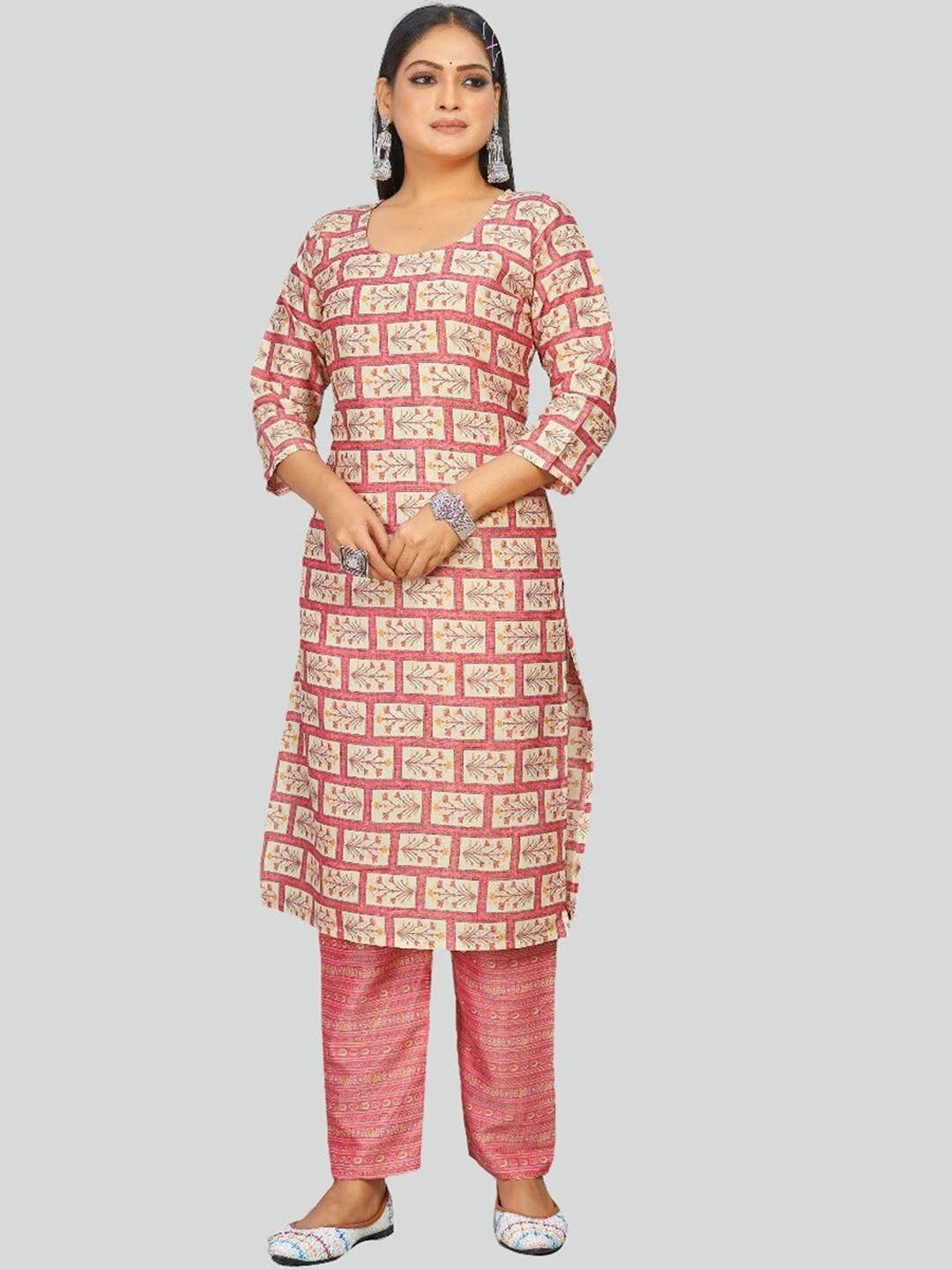 

SANJANA SILK Floral Printed Regular Kurta with Trousers, Pink