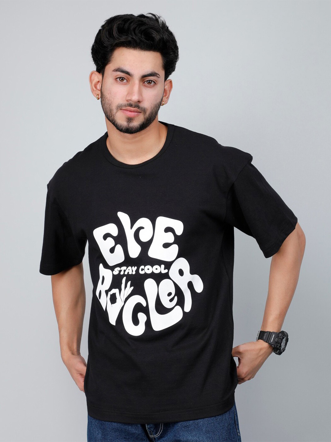 

Eyebogler Typography Printed Cotton Loose T-shirt, Black