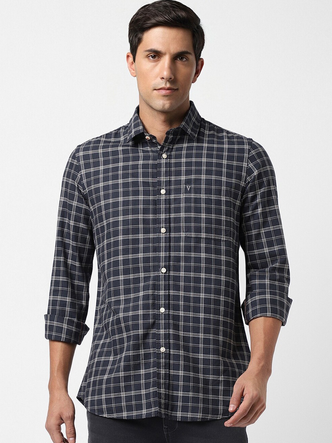 

Van Heusen Sport Slim Fit Checked Pure Cotton Casual Shirt, Black