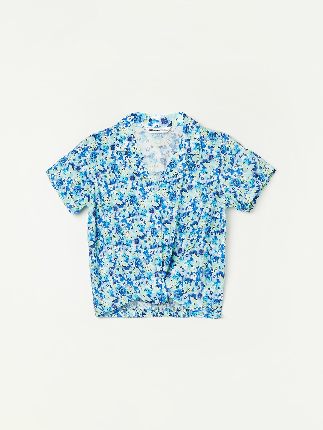 

Fame Forever by Lifestyle Floral Printed Lapel Collar Shirt Style Top, White