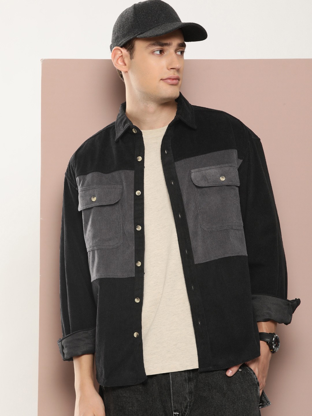 

Harvard Men Relaxed Colourblocked Casual Shirt, Black