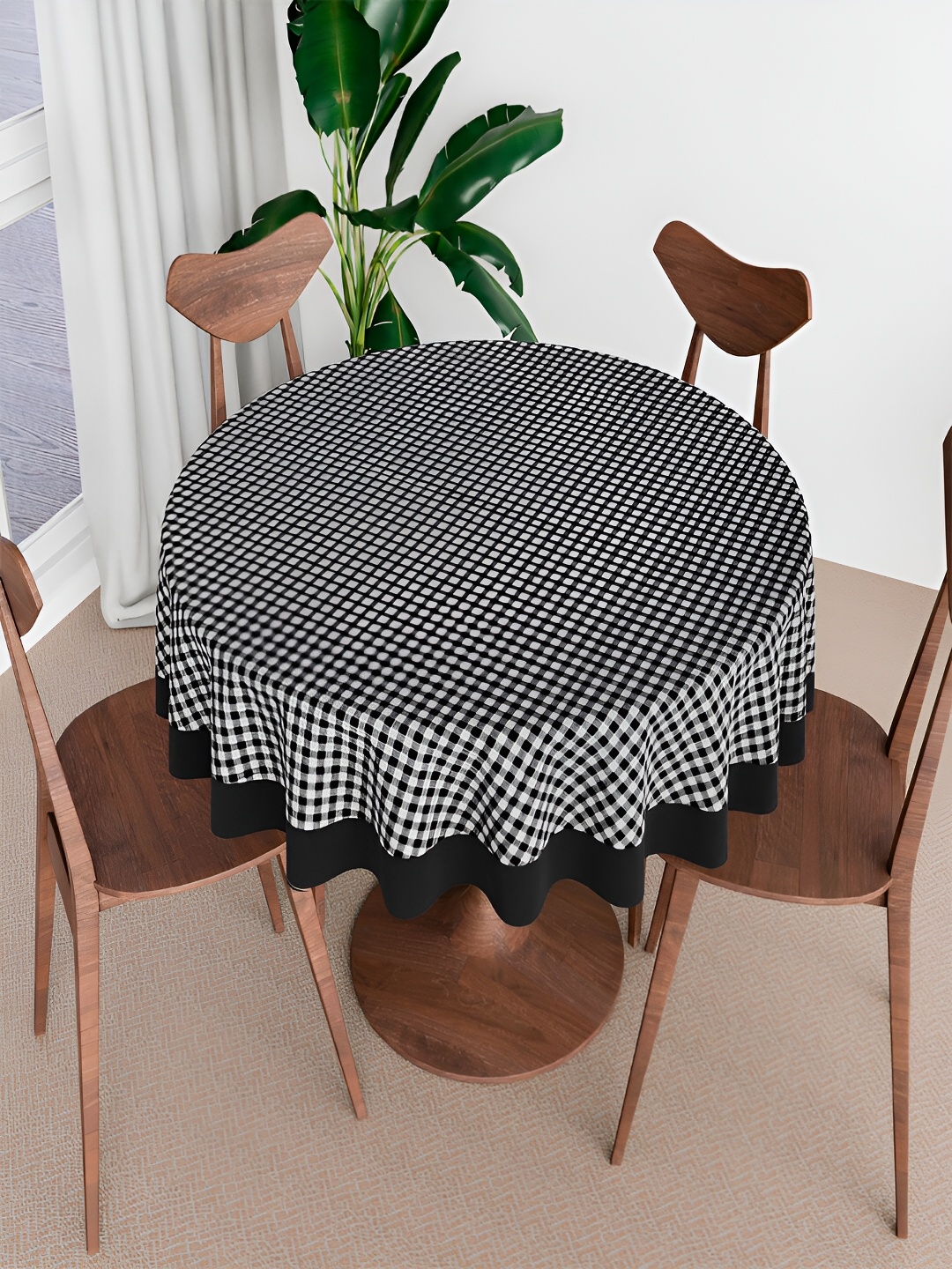 

Kuber Industries Black & White Checked Cotton Round 4-Seater Table Cover