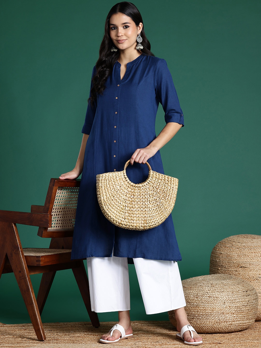 

Sangria Women Solid A-Line Kurta, Navy blue