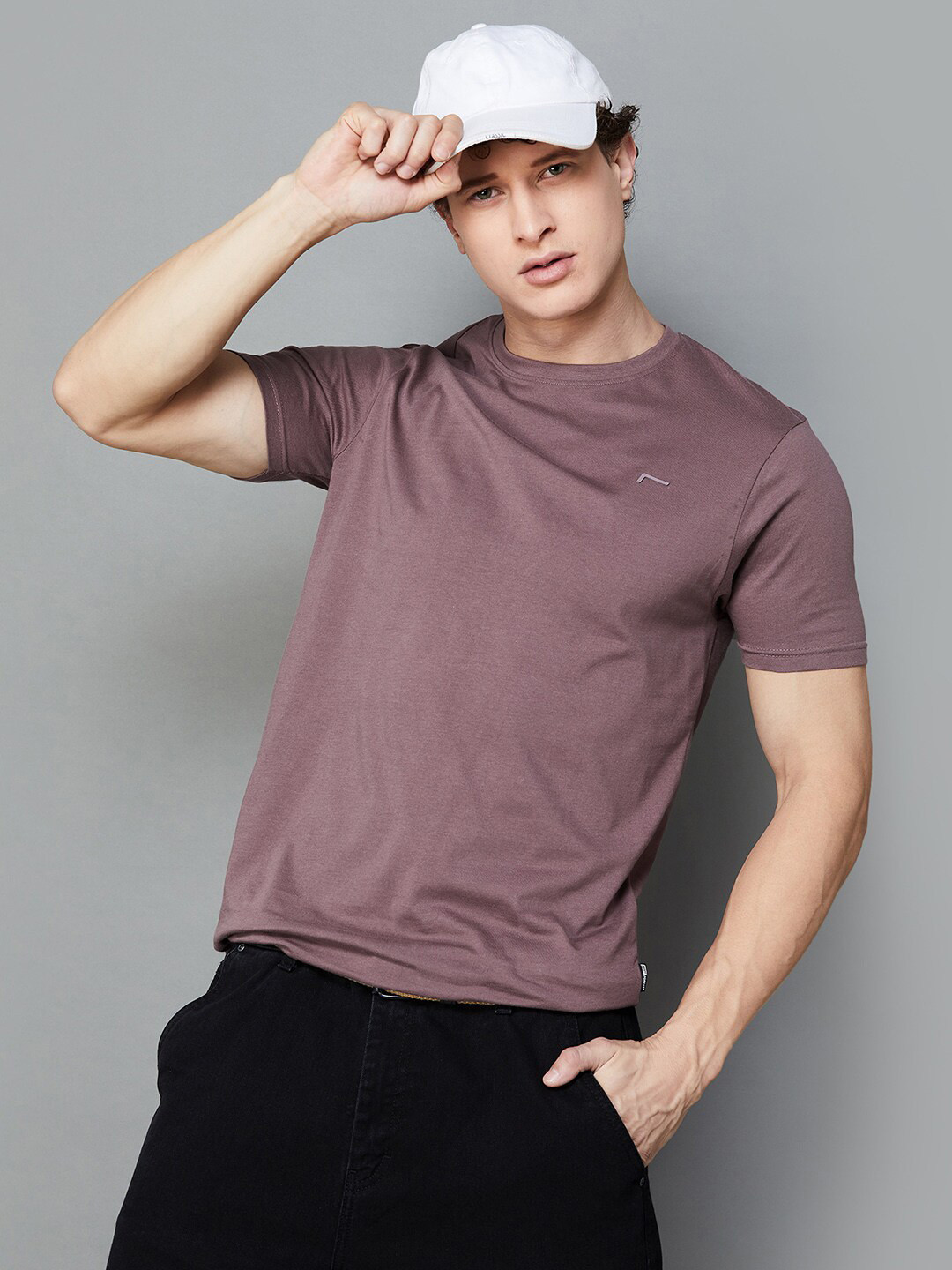 

Fame Forever by Lifestyle Round Neck Cotton T-shirt, Mauve