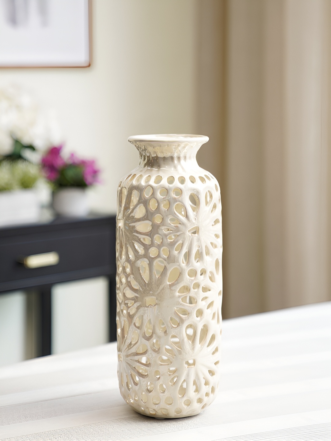 

Pure Home and Living White Textured Ceramic Vases