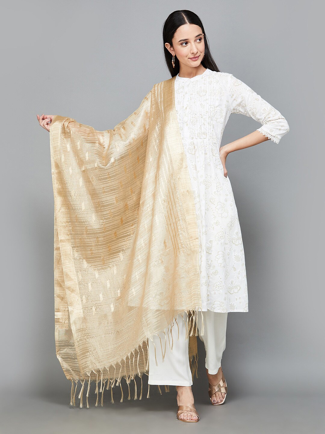 

Melange by Lifestyle Striped Woven Design Dupatta With Sequinned, Beige