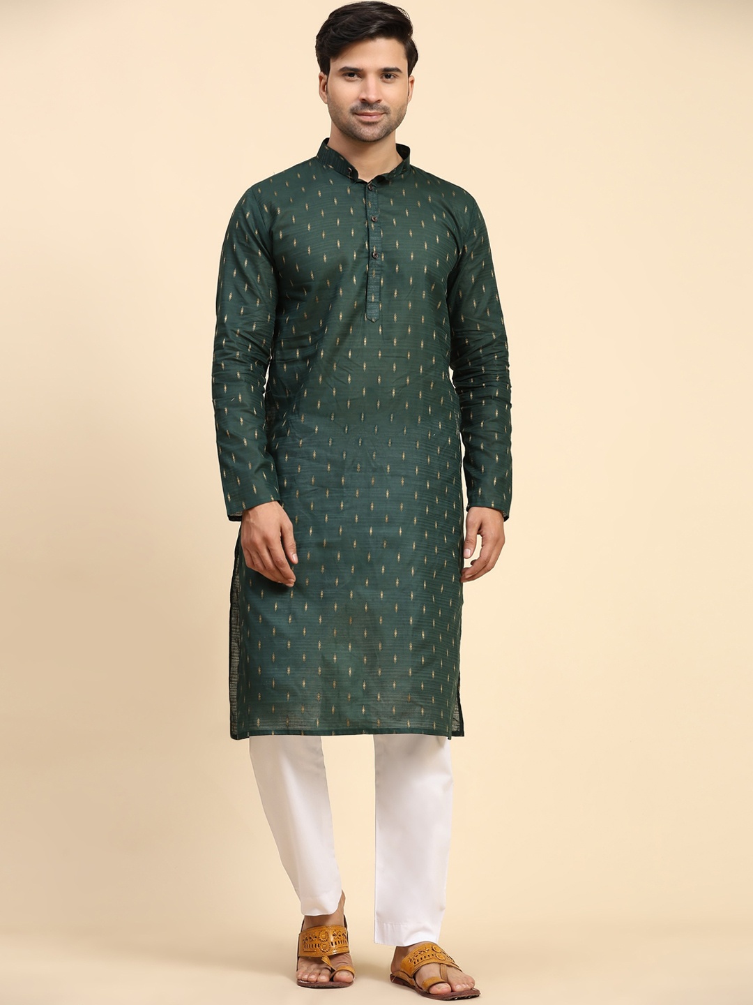 

Koshin Ethnic Motifs Woven Design Band Collar Jacquard Pure Cotton Straight Kurta, Green