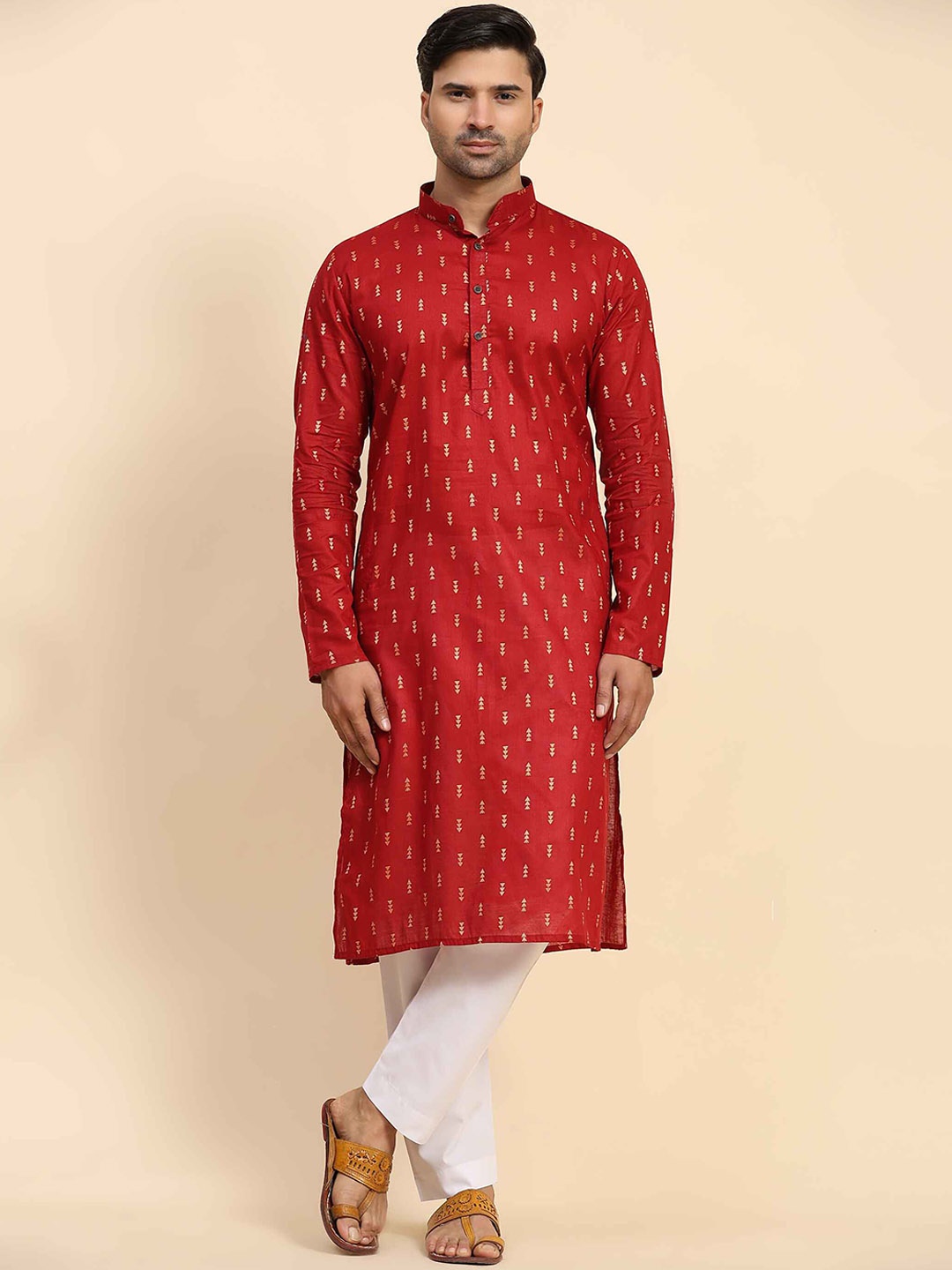

Koshin Mandarin Collar Jacquard Kurta, Red