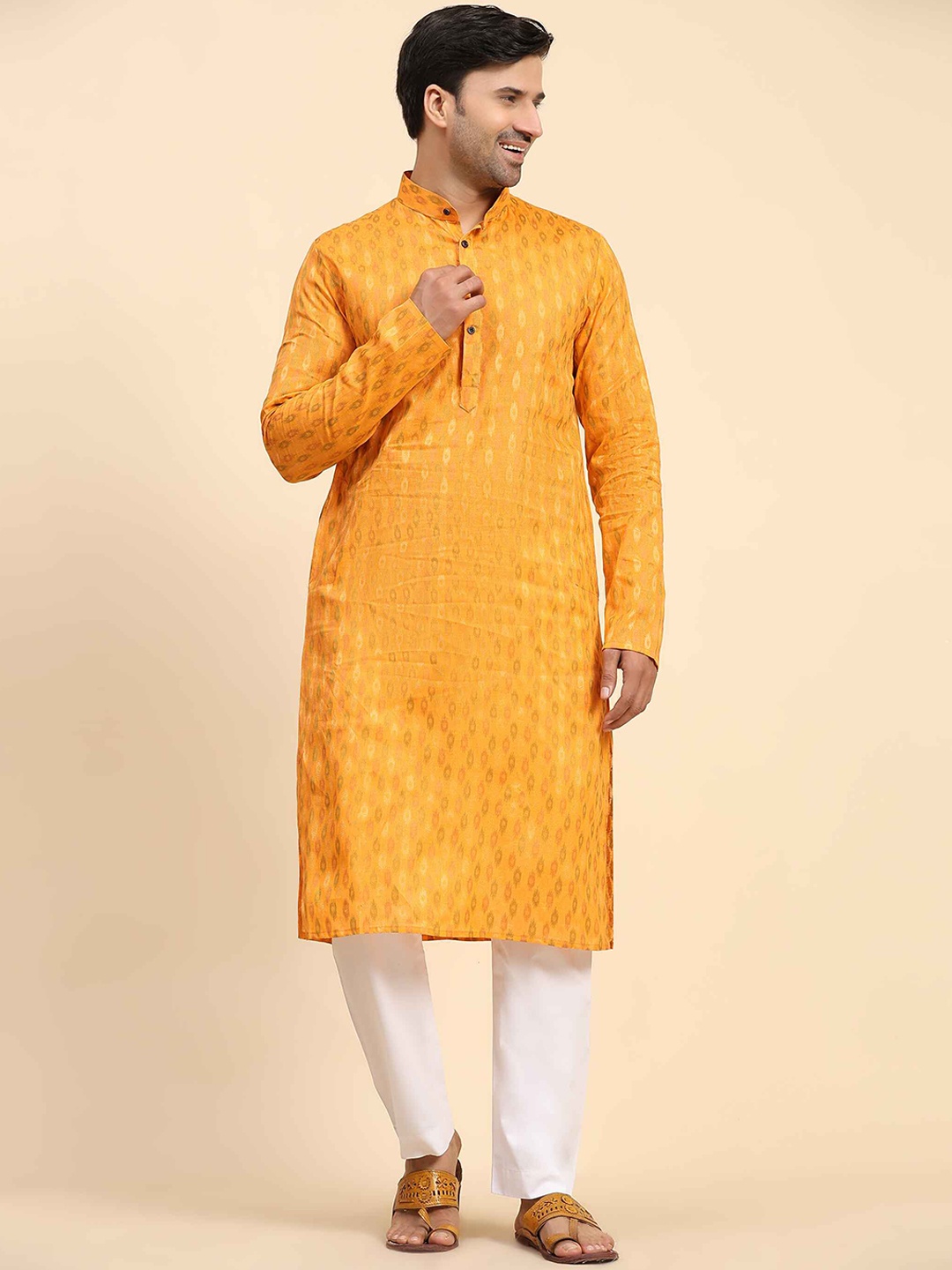 

Koshin Ethnic Motifs Woven Design Band Collar Jacquard Pure Cotton Straight Kurta, Orange