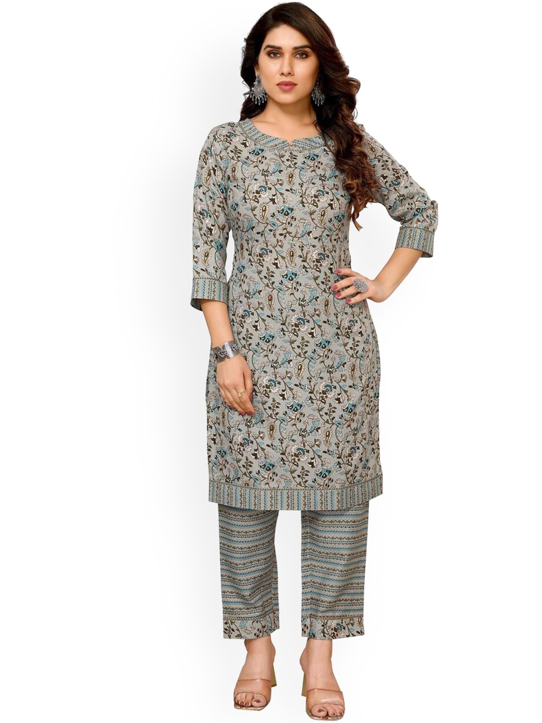 

Krimmple Floral Printed Three-Quarter Sleeves Regular Kurta With Trousers, Grey