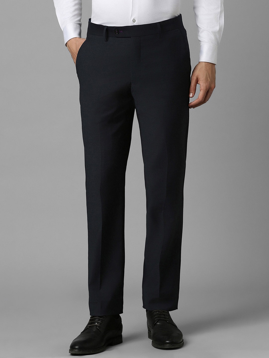 

Luxure by Louis Philippe Men Slim Fit Textured Self Design Mid-Rise Formal Trousers, Black