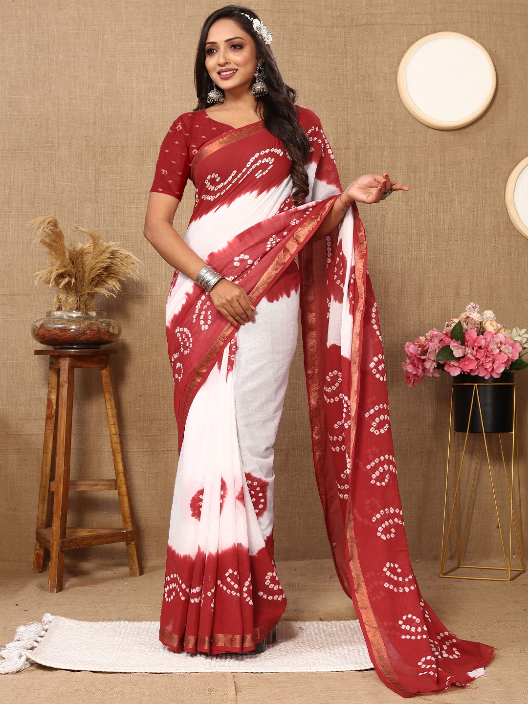 

V3 FASHION STUDIO Bandhani Malmal Pure Cotton Saree, Maroon