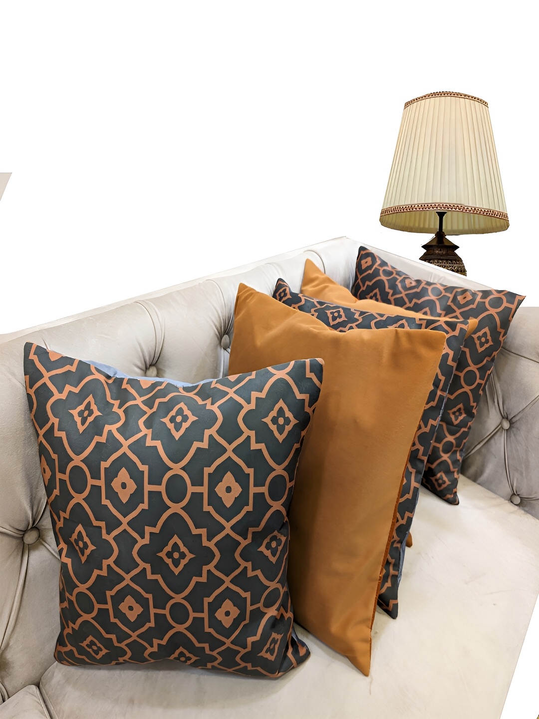 

Good Vibes Green & Brown 5 Pcs Ethnic Motifs Velvet Square Cushion Covers