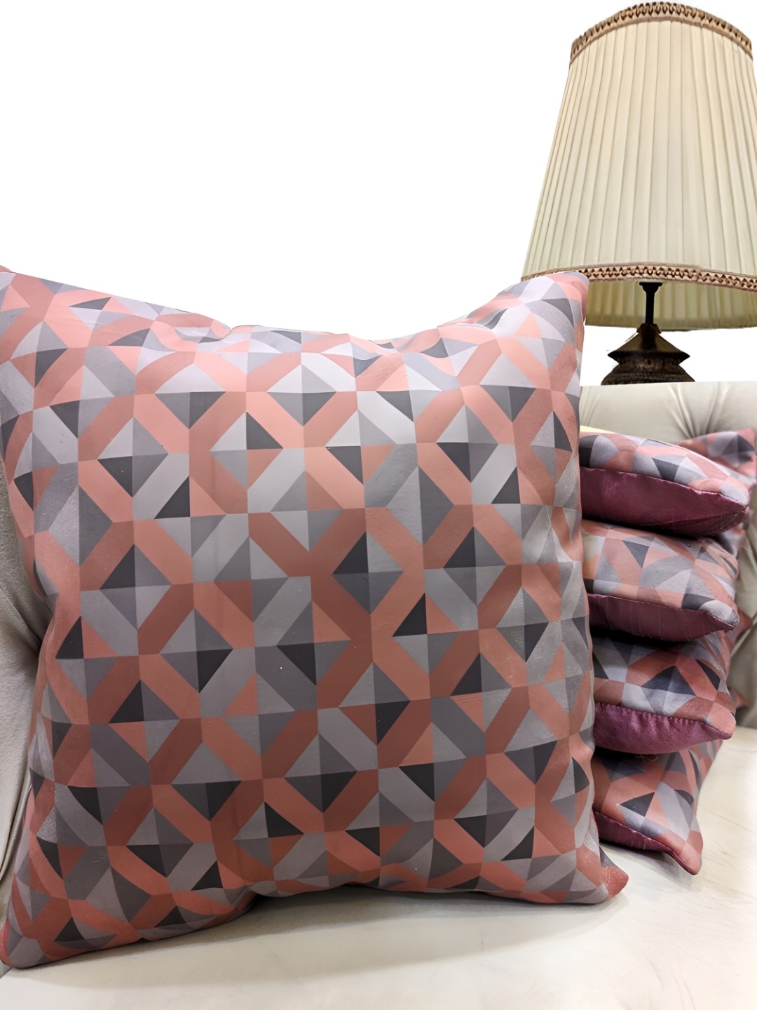 

Good Vibes Pink & Grey 5 Pieces Geometric Velvet Square Cushion Covers