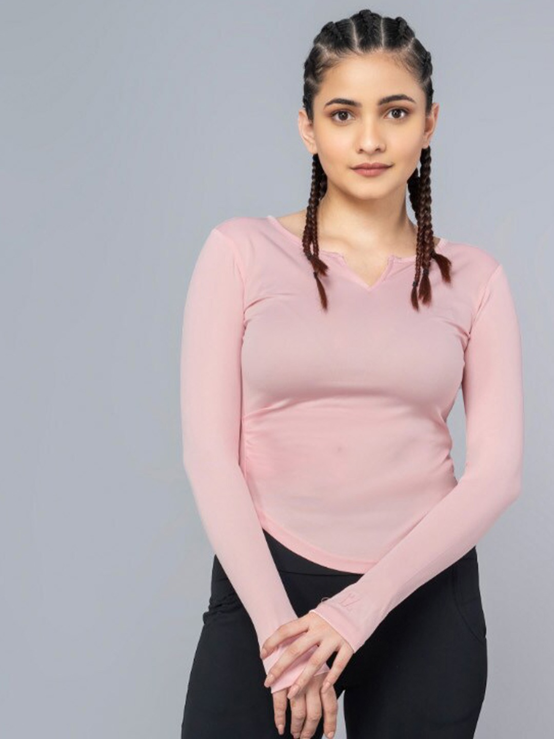 

RYZ Round Neck Breathable Light Weight Sports top, Pink