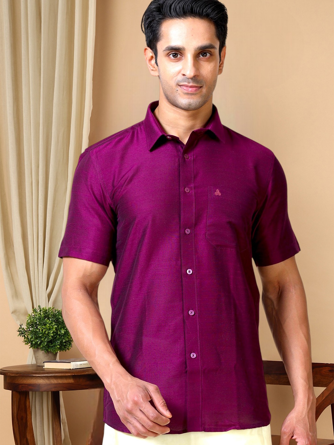 

TATTVA Classic Slim Fit Short Sleeves Ethnic Shirt, Purple