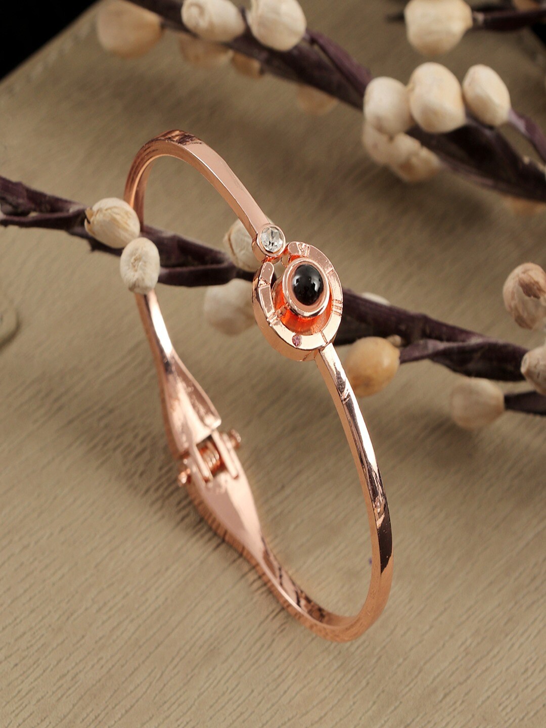 

UNIVERSITY TRENDZ Rose Gold-Plated Bangle-Style Bracelet