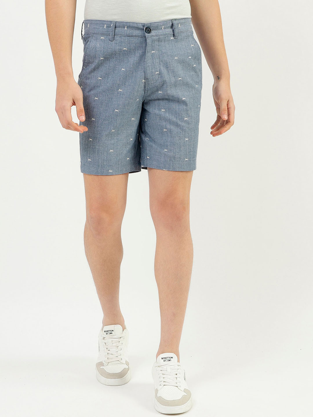 

United Colors of Benetton Men Floral Printed Slim Fit Shorts, Blue