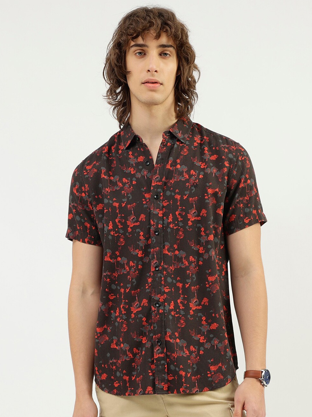 

United Colors of Benetton Floral Printed Spread Collar Casual Shirt, Black