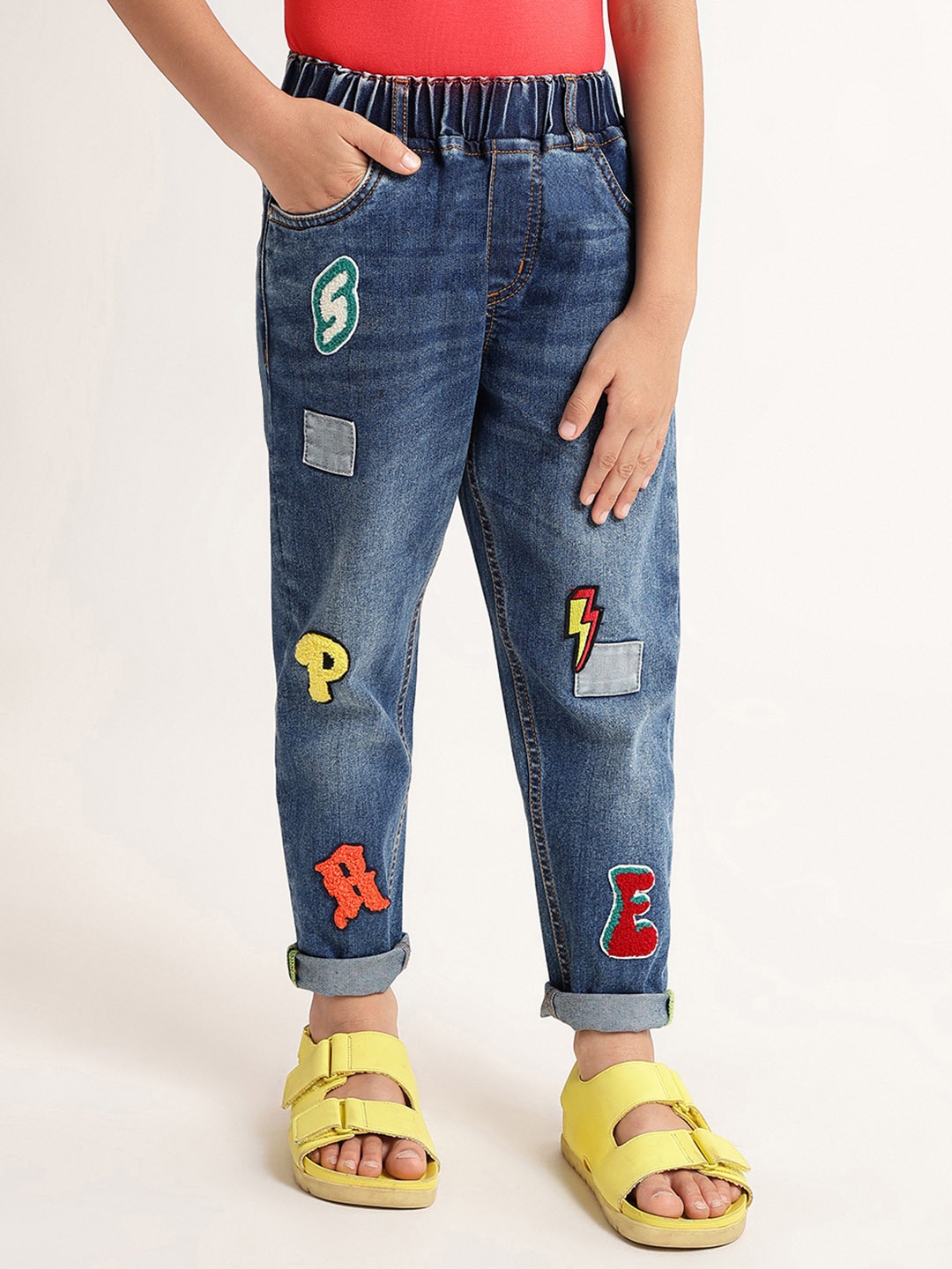 

Blue Giraffe Boys Relaxed Fit Highly Distressed Light Fade Stretchable Jeans