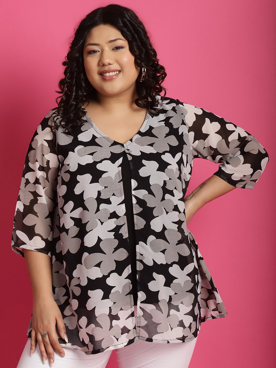 

theRebelinme Plus Size Print Layered Top, Black