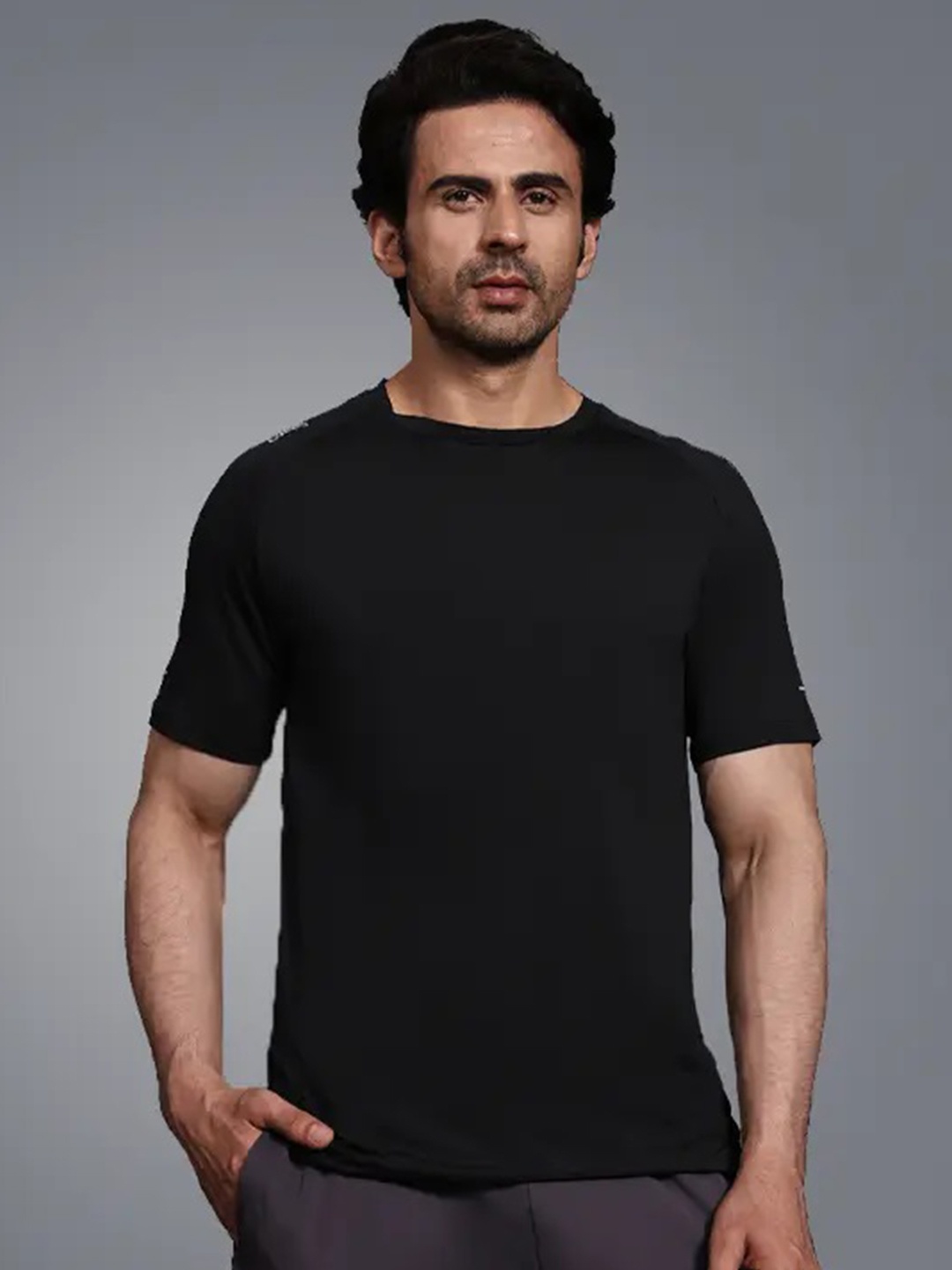 

DIDA Dri-FIT Running Sports T-shirt, Black