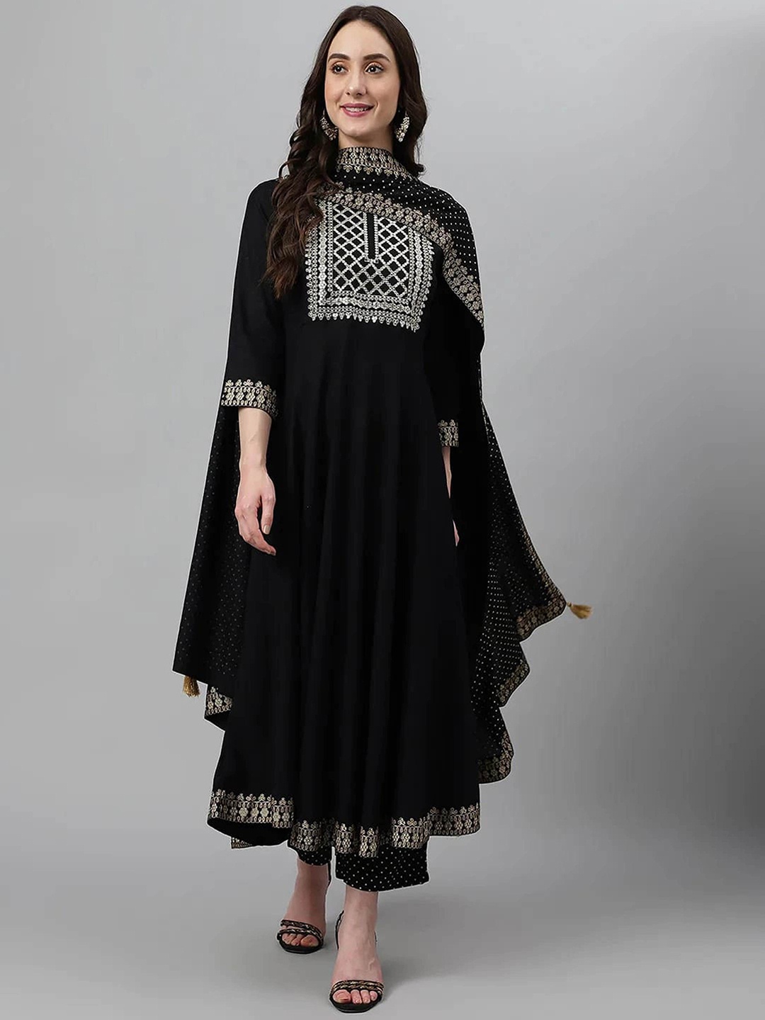 

ORUVAN Ethnic Motifs Yoke Design Thread Work Kurta with Palazzos & Dupatta, Black