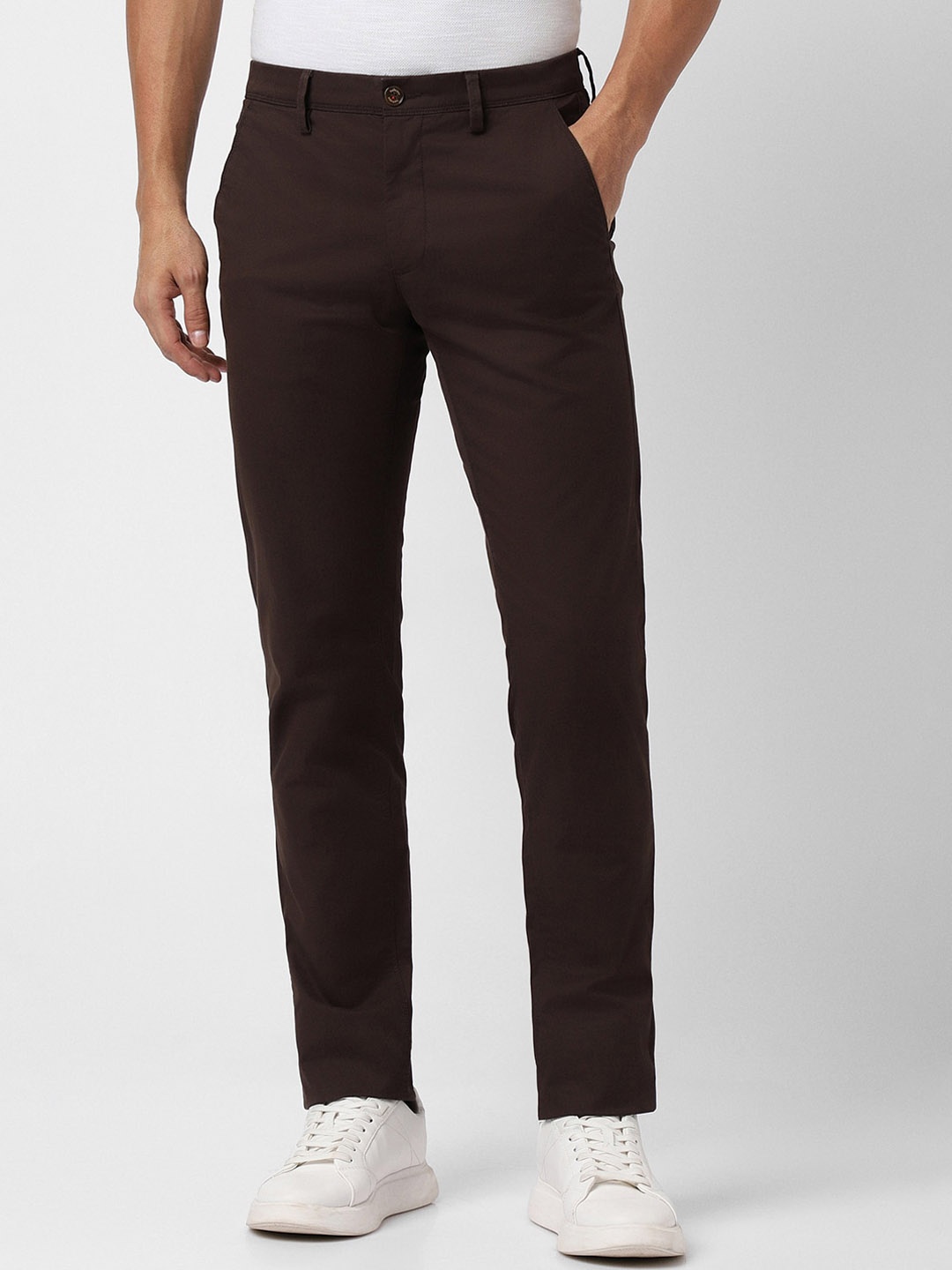 

Van Heusen Sport Men Slim Fit Chinos Trousers, Brown