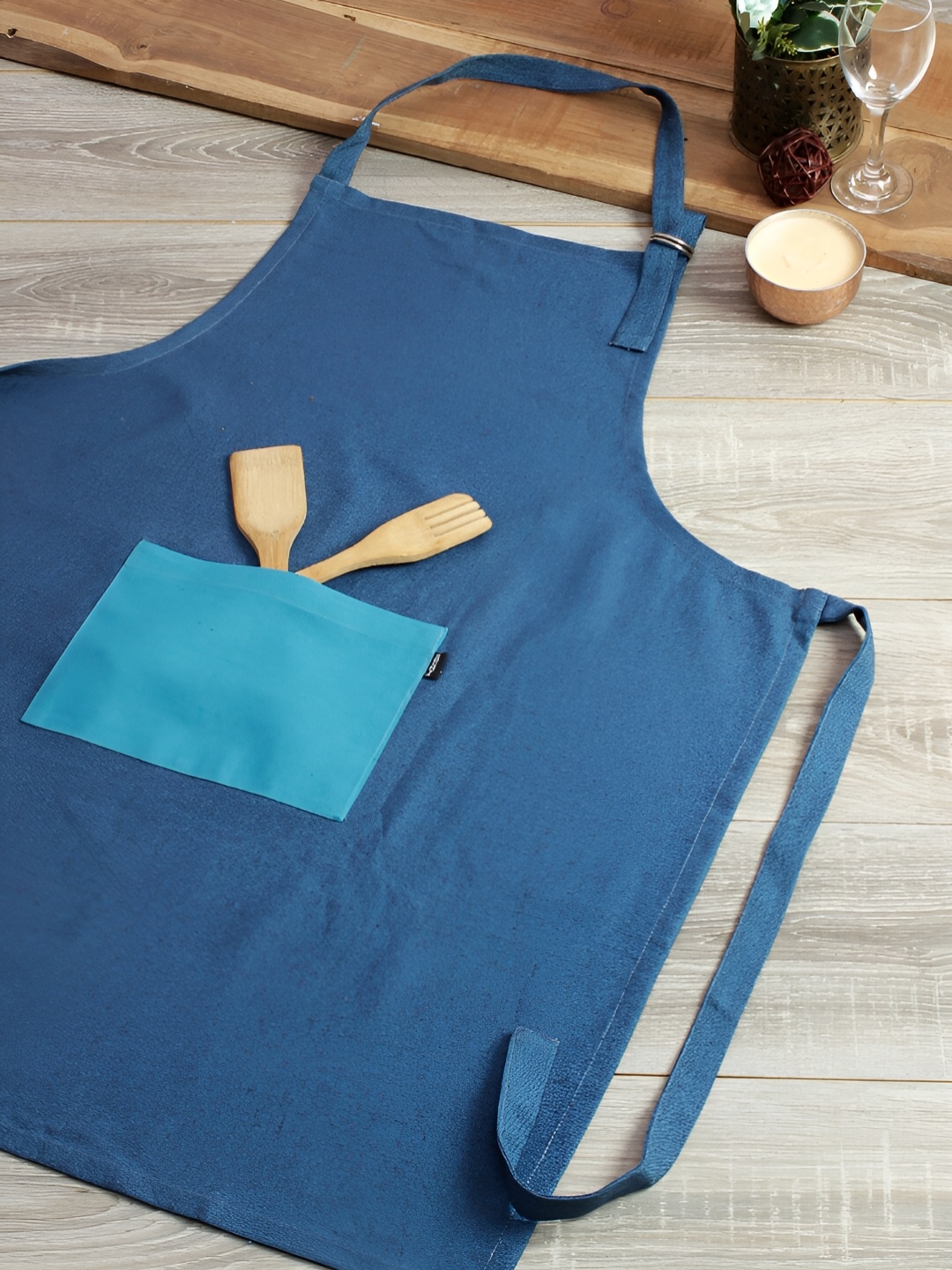 

THE CONVERSION Navy Blue & Blue Printed Cotton Apron