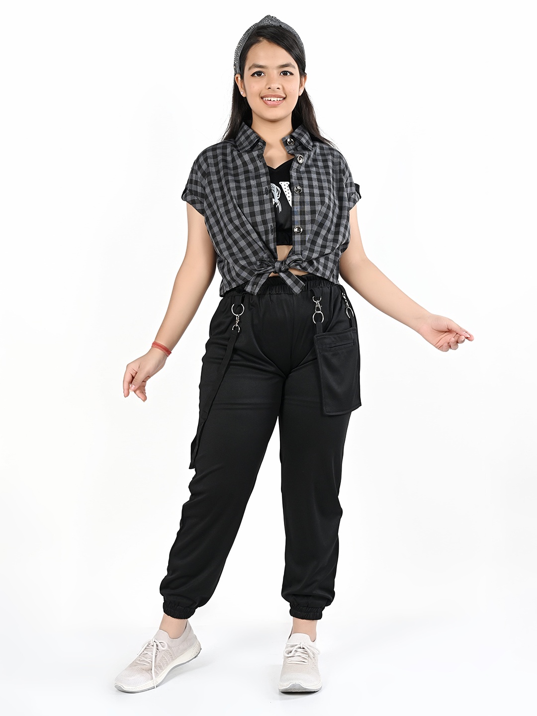 

BAESD Girls Printed Shoulder Straps Top With Joggers Trousers & Jacket, Black