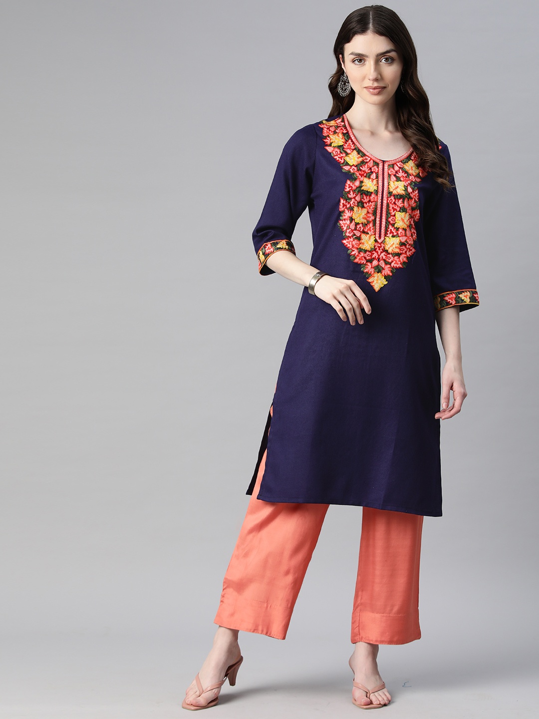 

SWI Stylish Women Floral Yoke Design Woollen Kurta, Navy blue