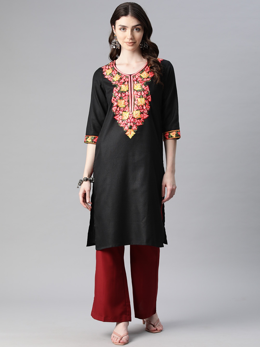 

SWI Stylish Women Floral Yoke Design Woollen Kurta, Black