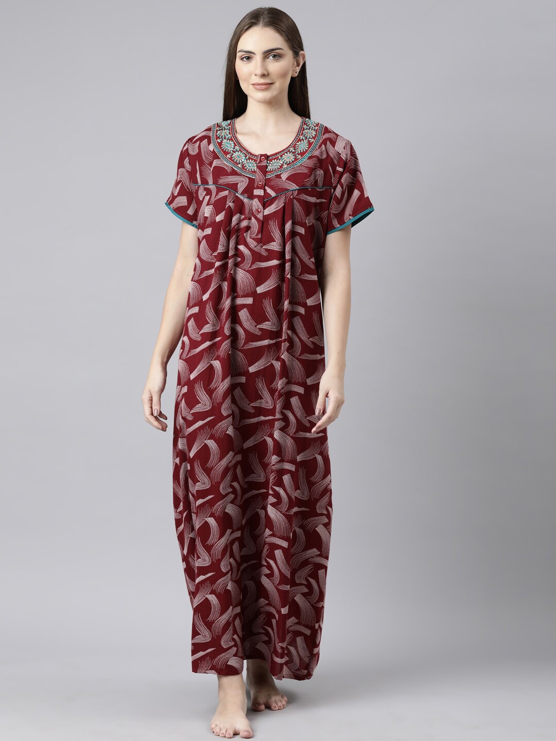 

Bailey sells Abstract Printed Pure Cotton Maxi Nightdress, Maroon