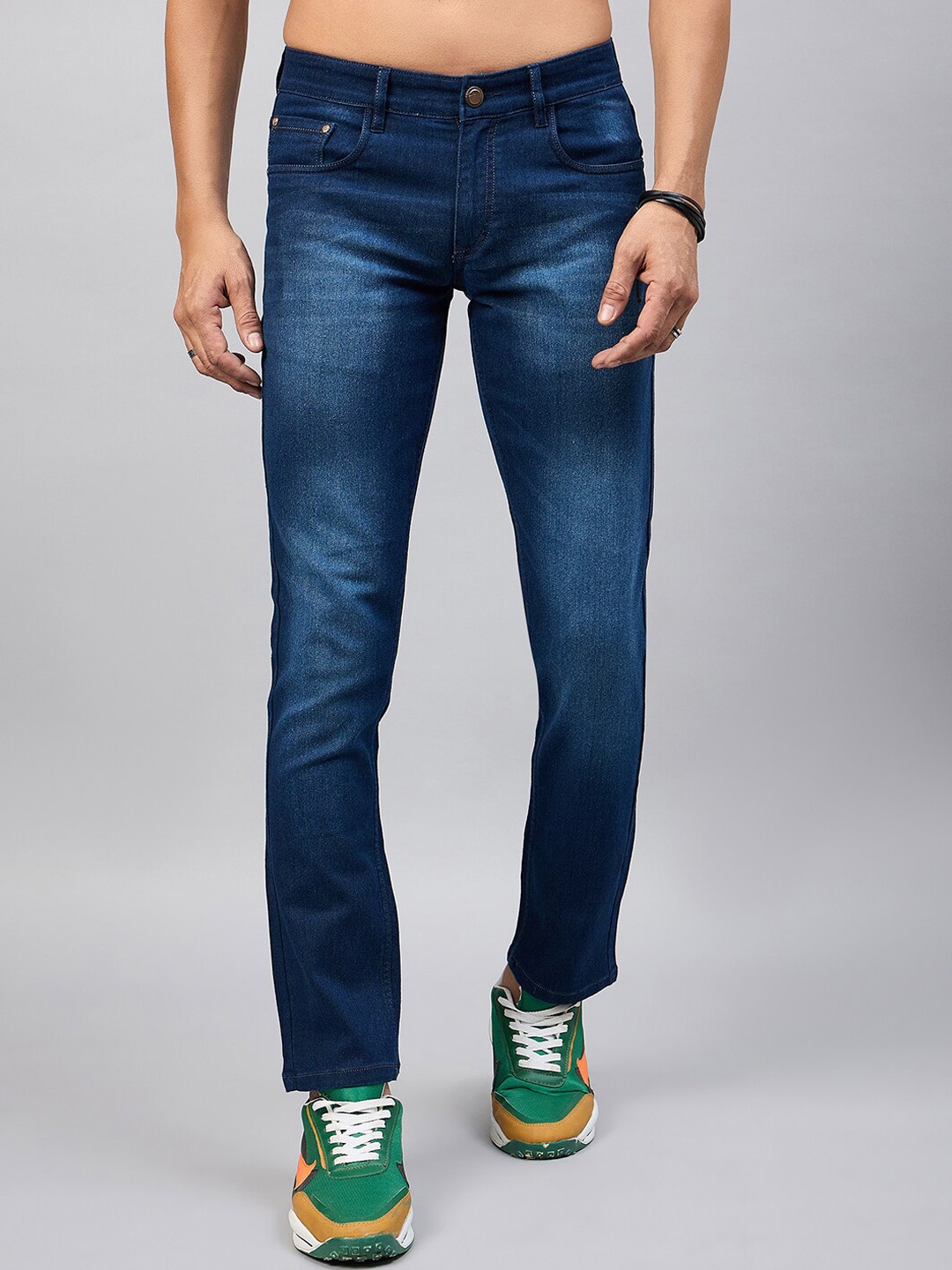 

Club York Men Slim Fit Clean Look Light Fade Mid-Rise Cotton Jeans, Blue