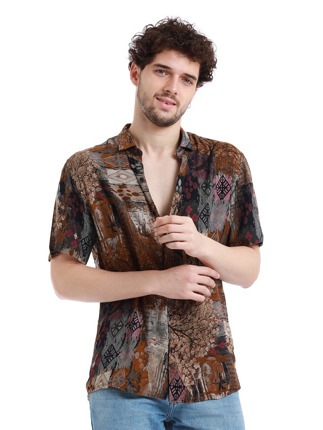 

Banana Club Floral Printed Spread Collar Casual Shirt, Brown