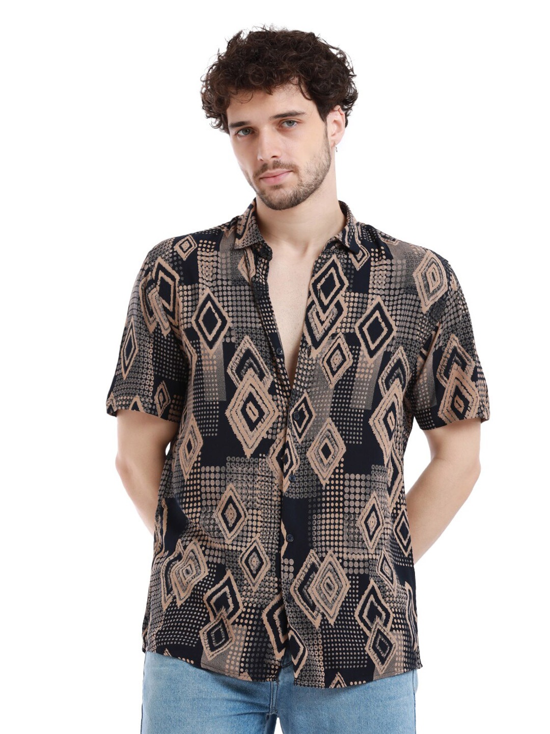 

Banana Club Geometric Printed Casual Shirt, Black