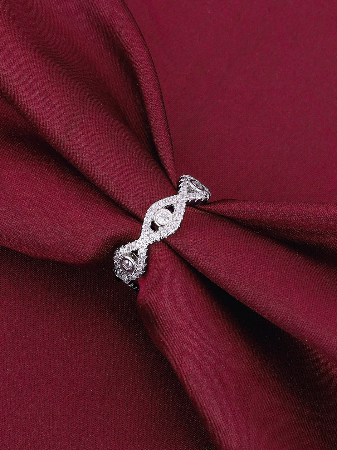 

GIVA Rhodium Plated 925 Sterling Silver Stones Studded Finger Ring