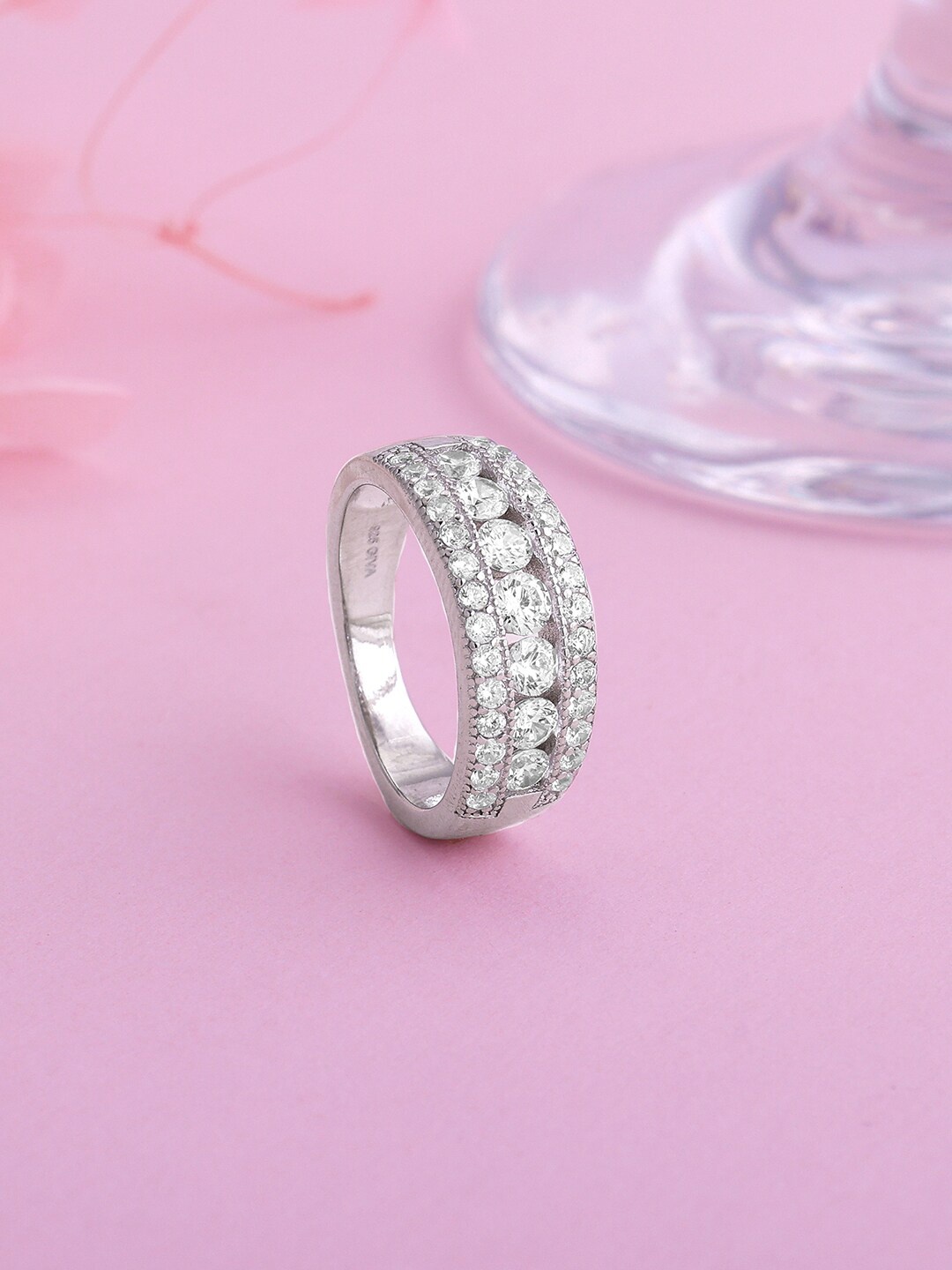 

GIVA Rhodium-Plated 925 Sterling Silver Stone Studded Finger Ring