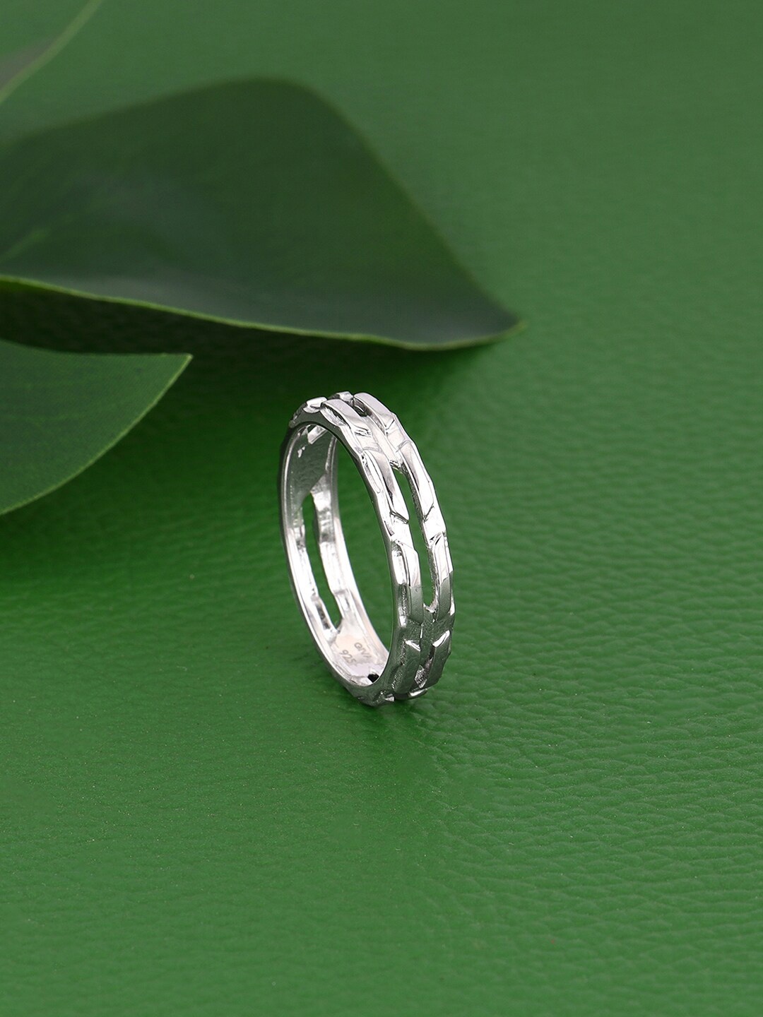 

GIVA Men 925 Sterling Silver Rhodium-Plated Finger Ring