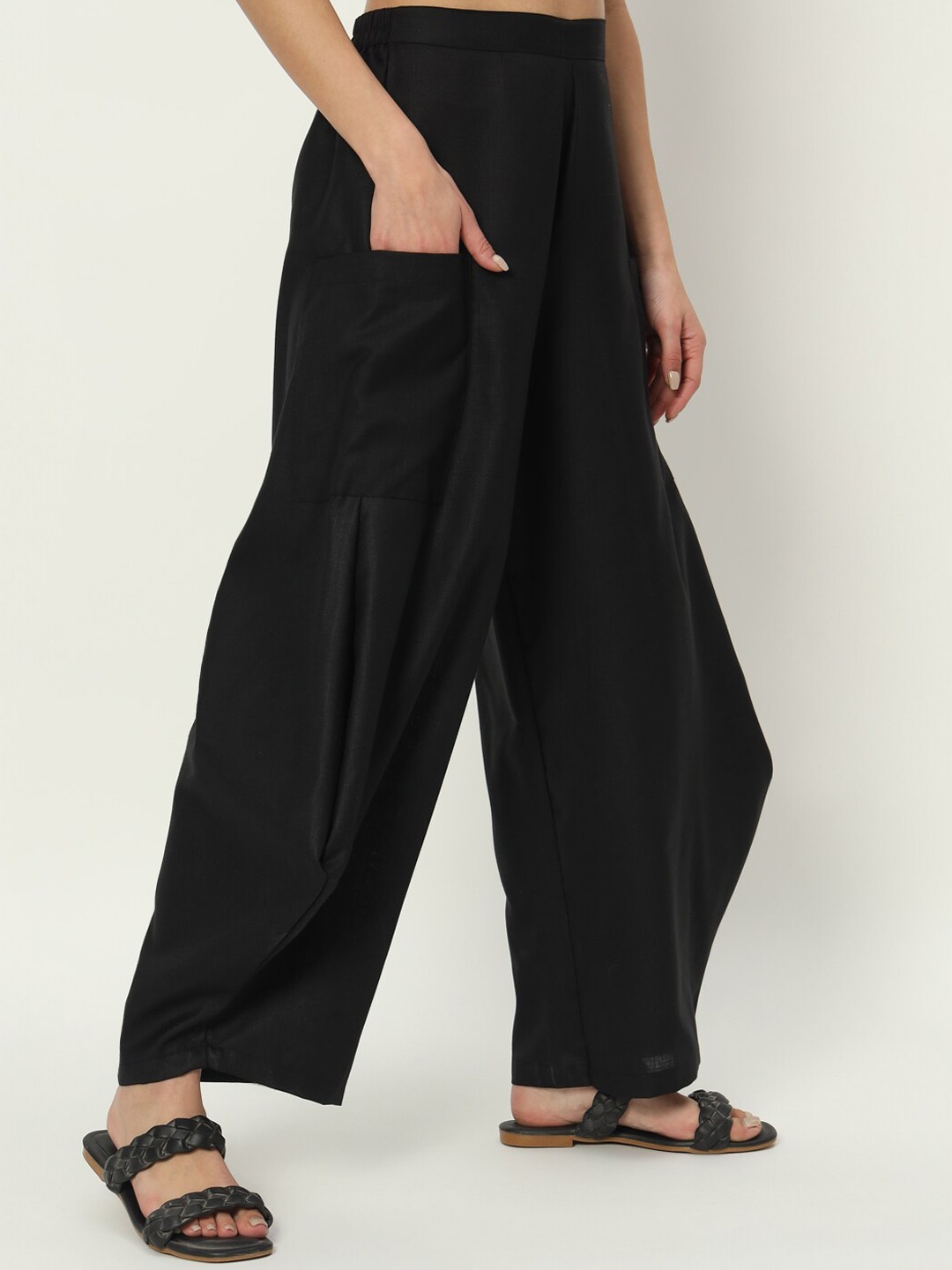 

9rasa Women Loose Fit High Rise Pure Cotton Harem Pants, Black
