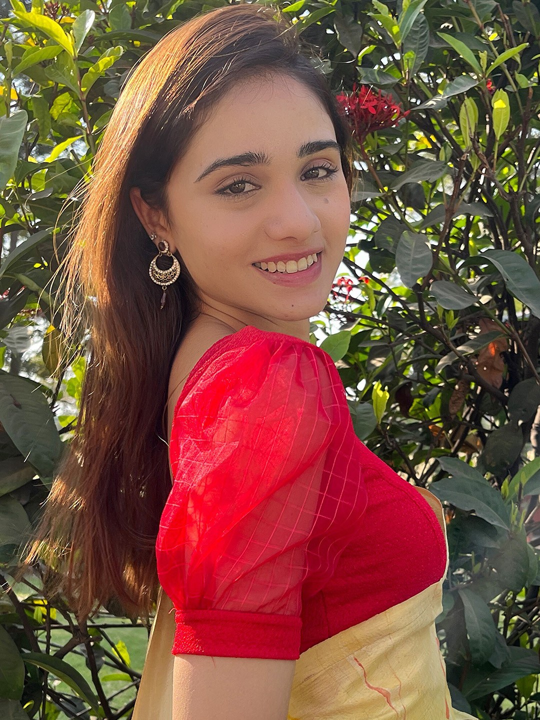 

Bindigasm's Advi Short Puff Sleeve Saree Blouse, Red