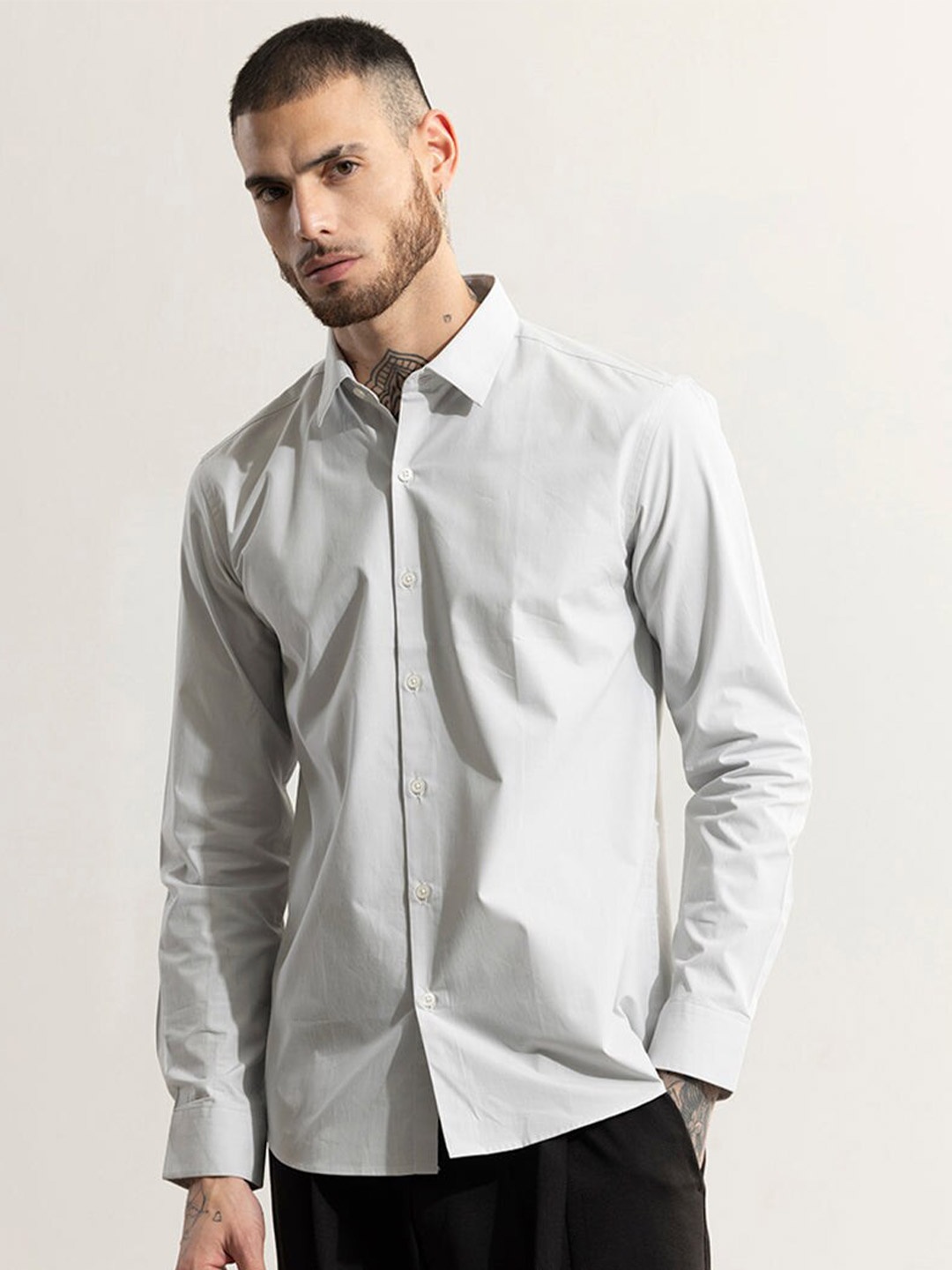 

Snitch Grey Classic Slim Fit Cotton Casual Shirt