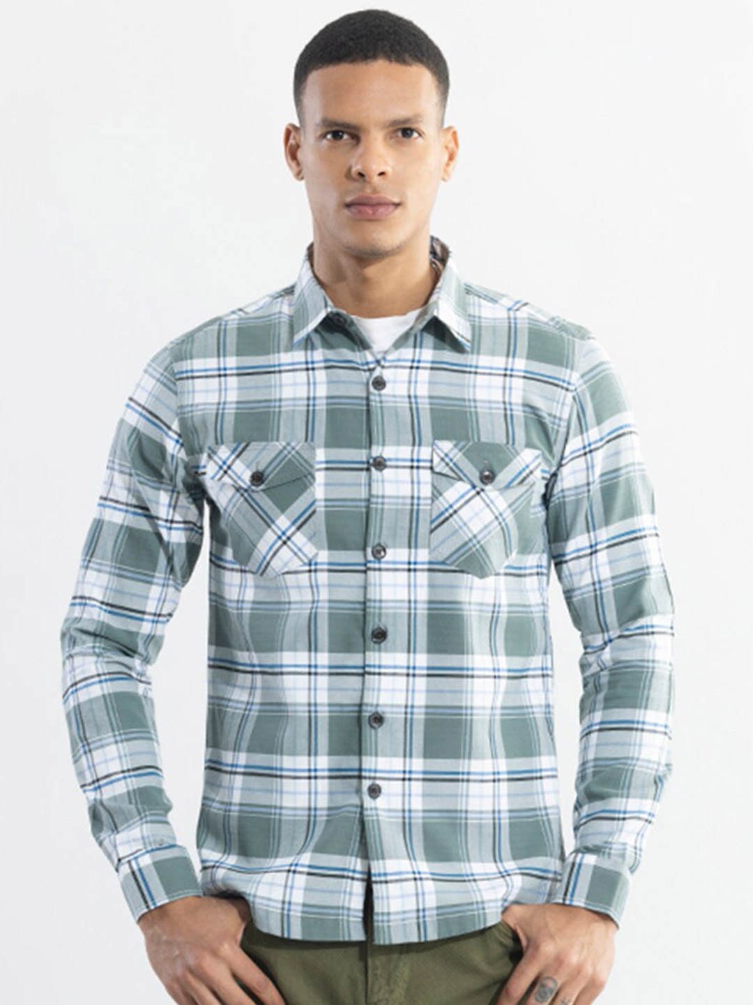 

Snitch Green Classic Slim Fit Tartan Checked Pure Cotton Casual Shirt